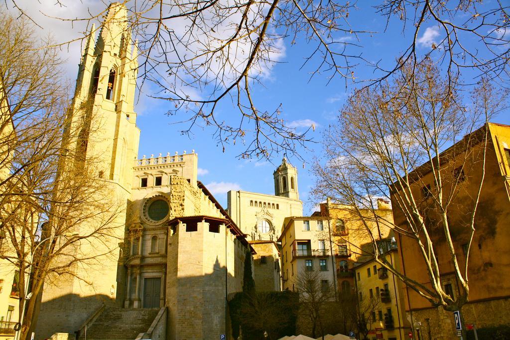 La Lleona Apartment Girona Luaran gambar