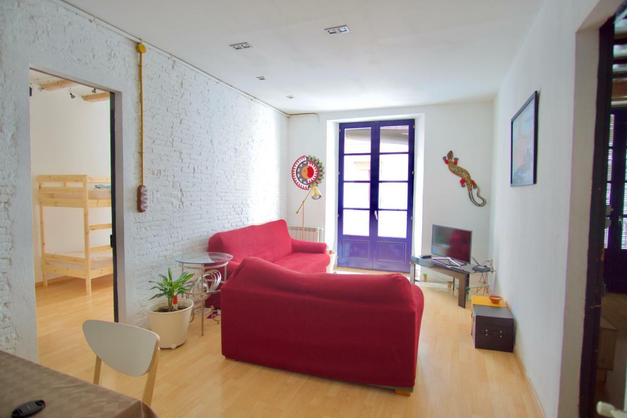 La Lleona Apartment Girona Luaran gambar
